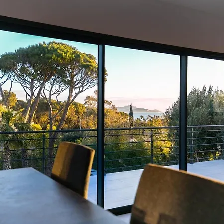 - Vue Avec Piscine Privee בית נופש סנט-אגף