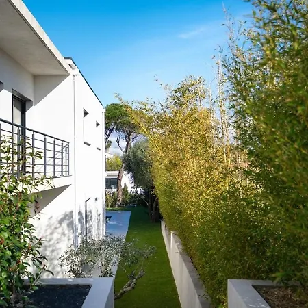 度假居 - Vue Avec Piscine Privee
